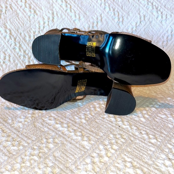 Mootsies Tootsies Collection Sparkly Bronze Fabric Sandals 6.5 M - Picture 6 of 8